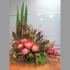 Wildflowers Australia competition entry by Karen Swerdlow : Pearson School of Floristry
