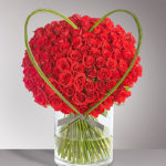 BOUQUET ~ Flexi Grass™ heart adds the finishing touch